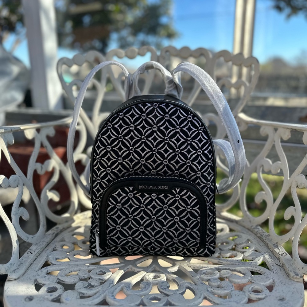 Michael Kors Black and silver Patterned Backpack and wallet - Picture 4 of 12